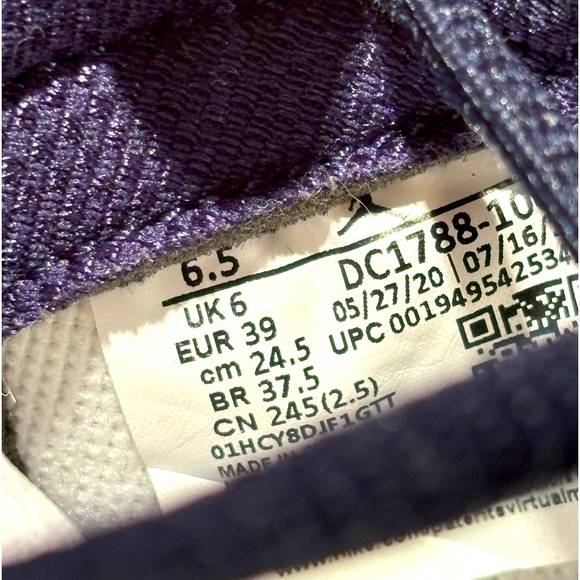 JORDAN 1 Retro High Women’s Midnight Navy Sneakers - Excellent Used Condition - Picture 5 of 5